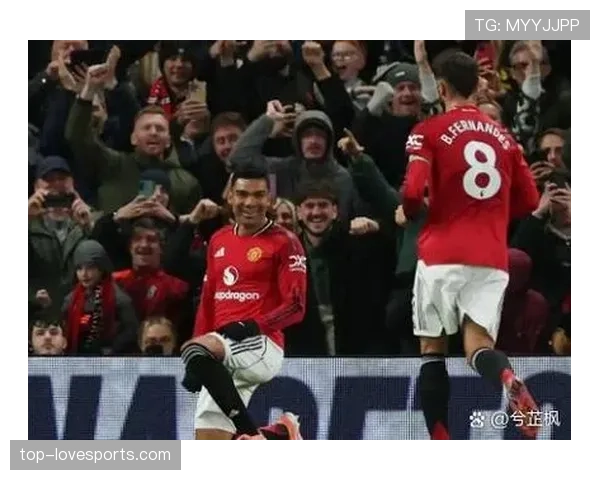 B费如何通过进攻型中场角色掌控比赛节奏